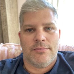 Meet your Posher, Travis